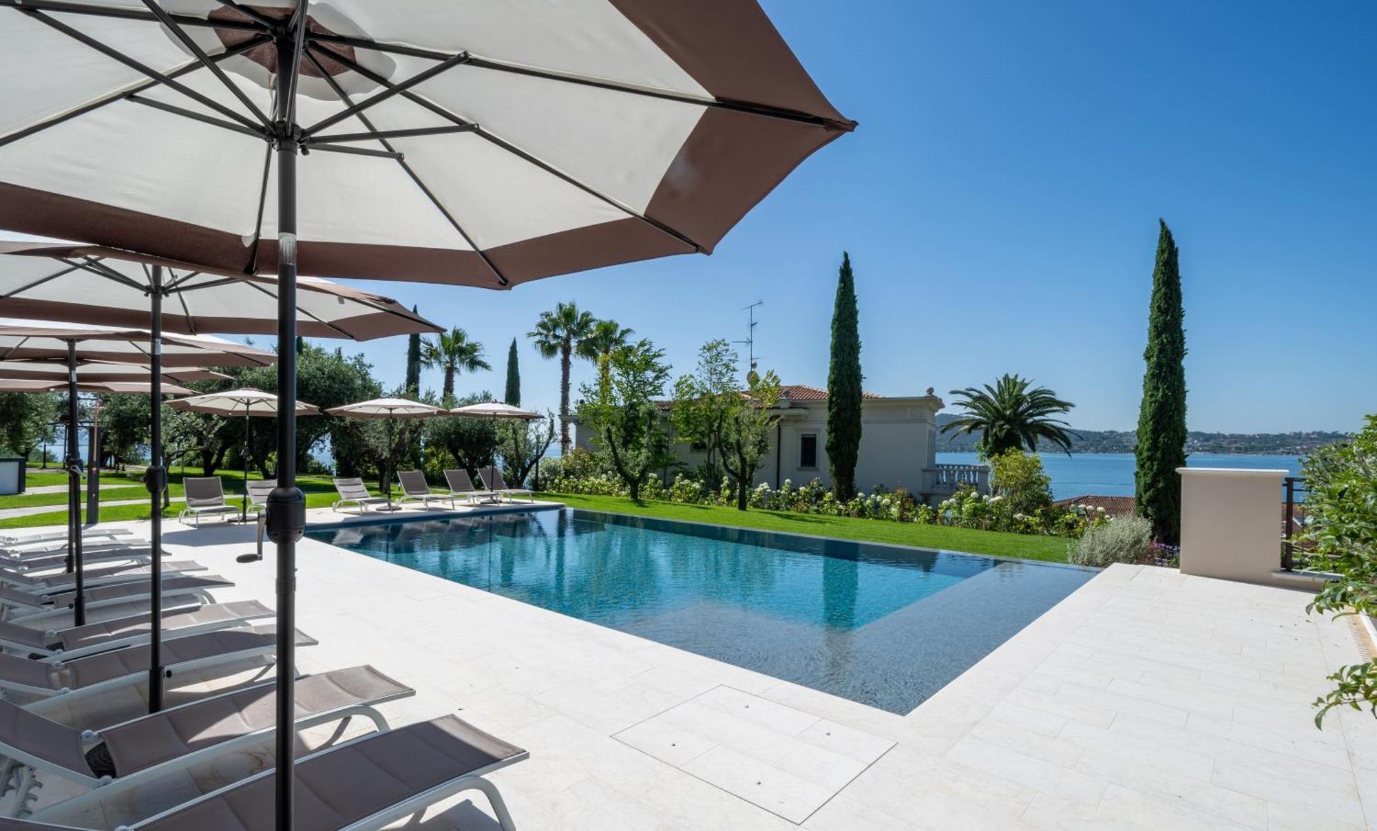 Villa Silvia Apartments San Felice del Benaco Exterior photo